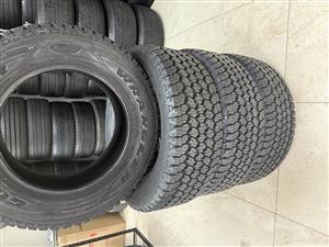 265/60R18 Goodyear wrangler 