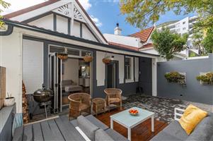 Garden Cottage Rental Monthly in Sea Point