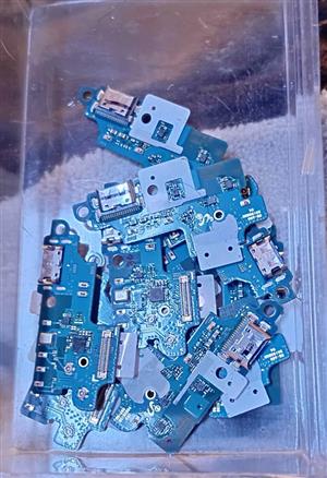 Samsung Galaxy A60 replacement  charging doc on board