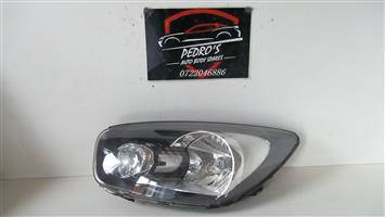 Kia Picanto left headlight