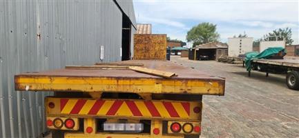 Henred Double axle trailer