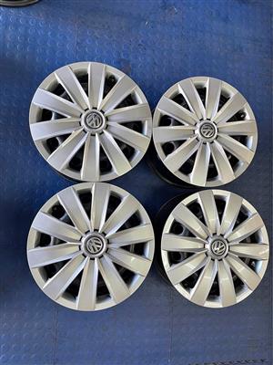 16 INCH VW KOMBI/TRANSPORTER T6 DESIGN RIM SET WITHOUT TYRES PRE-OWNED