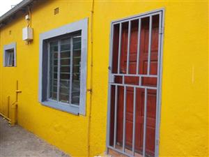 2 bedroom cottage to rent