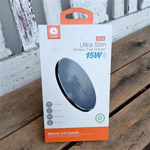  WUW W24 Ultra Slim Wireless Fast Charger (15W)