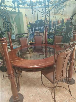 8 seater dinning suite