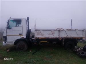 2015 Tata Tipper 813 for sale  Good runner licence expire 2026  