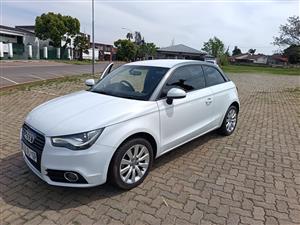 A1 1.4T FSi AMBIT S-TRONIC 3Dr