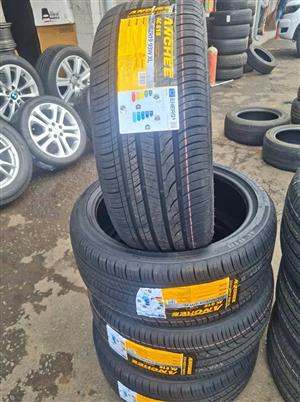 Bmw Brand new tyres 225/40/19 And 255/35/19 normal tyres