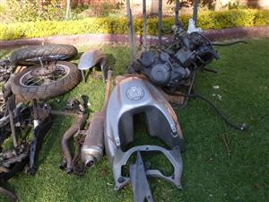 2006 Aprilia Pegaso 650 Stripped for Sparres.