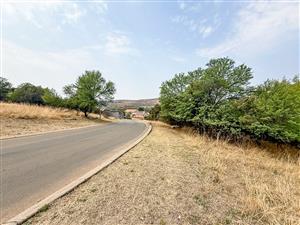 Nature-Inspired Living: Prime Stand in Xanadu Estate