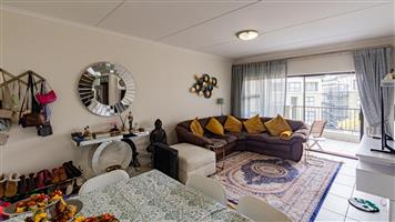 Apartment For Sale in Waterfall