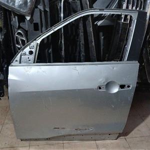Nissan magnite door 