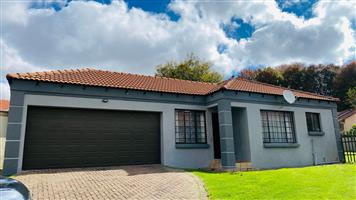 House For Sale in Jackaroo Park