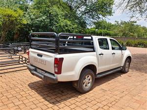 Cattle rails