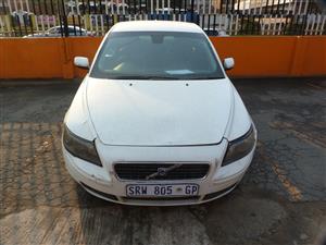 Volvo S40 T5 - 2005 spares