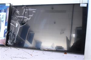 CONDORE 40INCH LED SMART TV W/REMOTE NO LEGS(S067469A)