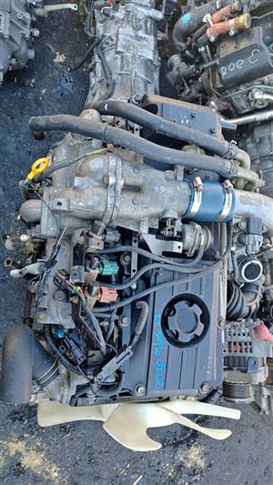 NISSAN CARVAN/TERRANO 3.0L ZD30 COMPLETE IMPORTED SECOND HAND ENGINE FOR SALE
