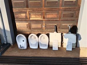 Giberet toilets and bidet in excellent condition 