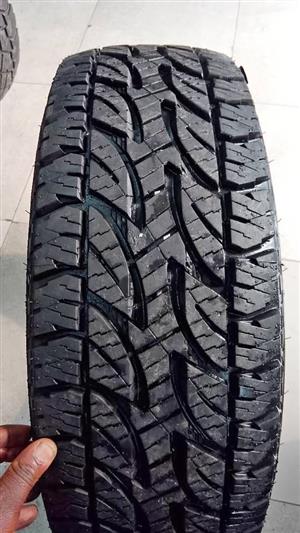 New 265/65/17 Bridgestone dueler like new for sell 