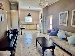 Apartment For Sale in Diaz Beach