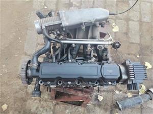 Opel corsa gsi 1.6 compleet head