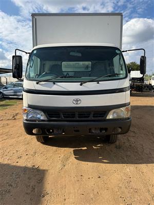 Toyota Dyna 