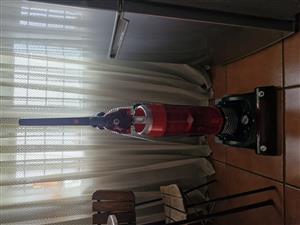 Gemini upright vacuum cleaner