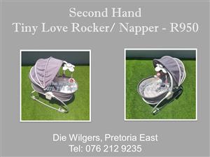 Second Hand Tiny Love Rocker/ Napper