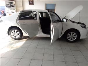 2015 TOYOTA COROLLA 1.6 QUEST manual white 79000km 