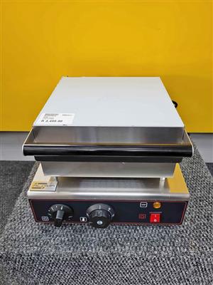 Aloma electric waffle maker