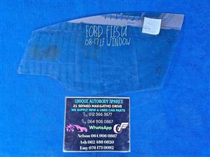 Ford Fiesta Window Glass Left Front 