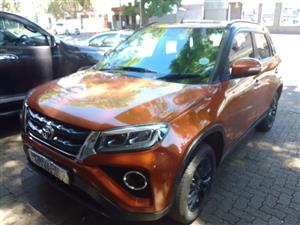 2022 TOYOTA URBAN CRUISER 1.5 PETROL AUTOMATIC  ORANGE COLOR SERVICE BOOK  REVERSE CAMERA  RE