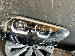 Bmw G05 headlight right side