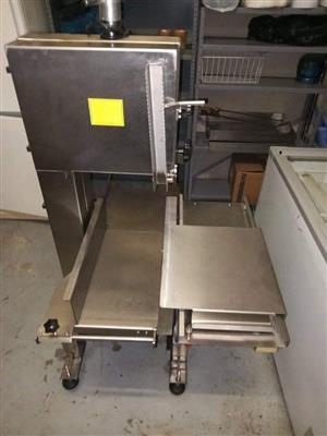 Nuwe vleis saag/ meat saw for sale