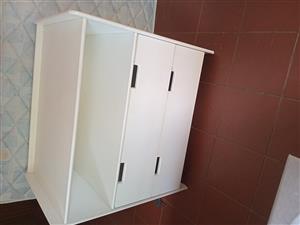 Baby Compactum as new with star shaped night light
