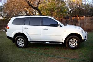 2009 Mitsubishi Pajero 3.2 DID Sport 7 Seater
