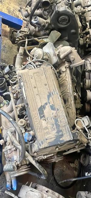 Saab 900. Turbo engine