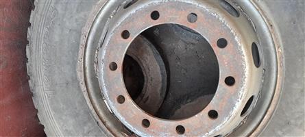 Hino 10hole rims