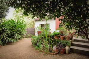 Semi furnished flat in Centurion to Rent