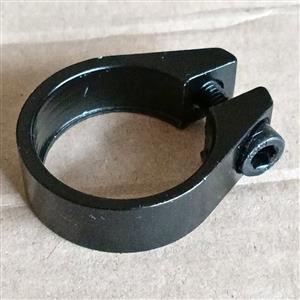 Black 34.9mm Bicycle Seatpost Clamp (Bolt-On)
