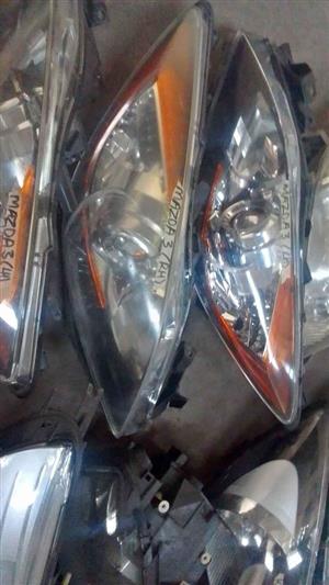MAZDA 3 HEADLIGHTS