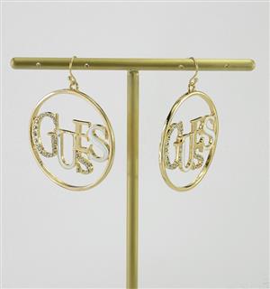 Earings and handbags