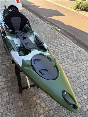 Pioneer Kayak Kingfisher incl. seat, paddle, leash, rudder and rod holders