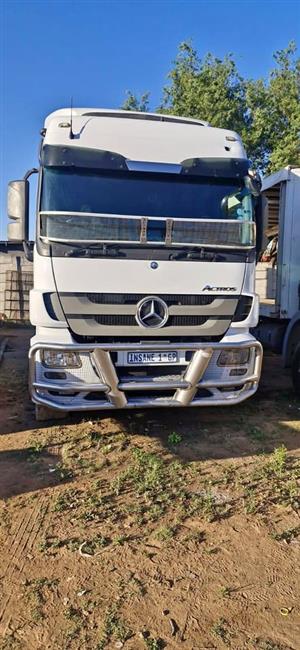 2017 Mercedes Benz 2646