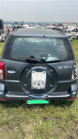 Daihatsu Terios tailgate and glass available.