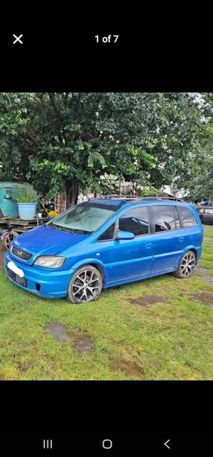Opel zafira opc 2.0 turbo 