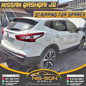 NISSAN QASHQAI STRIPPING FOR SPARES