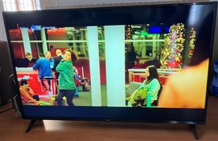 LG 55" Smart TV Excellent condition < 6mths old
