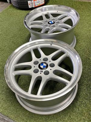 18 INCH M PARALLEL DESIGN RIM SET NARROWS/WIDES