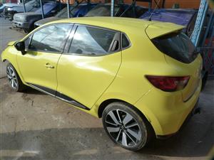 Renault Clio IV 900T Turbo Manual - 2013